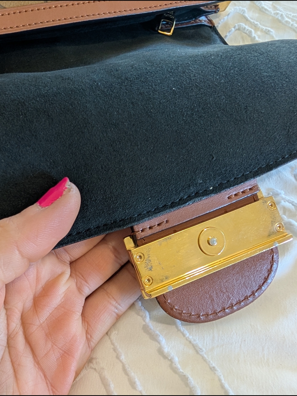 Louis Vuitton 2019 Monogram Dauphine Crossbody Bag Gold Chain Strap - Picture 14 of 17